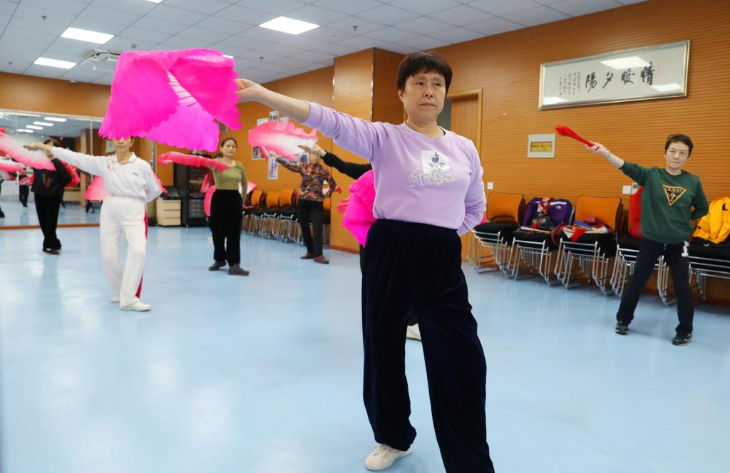 健康不“宅”冬中欧体育下载冬季运动小贴士来了(图1)