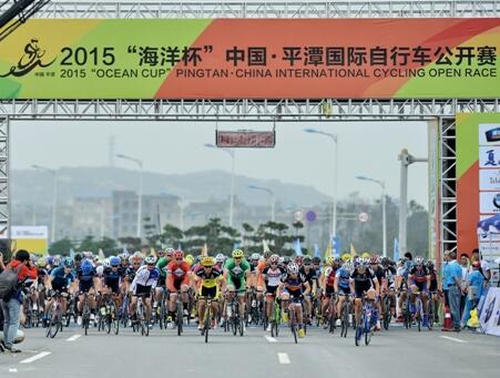 中欧体育app【跟着赛事去旅行】2025石家庄马拉松赛今日鸣枪开跑