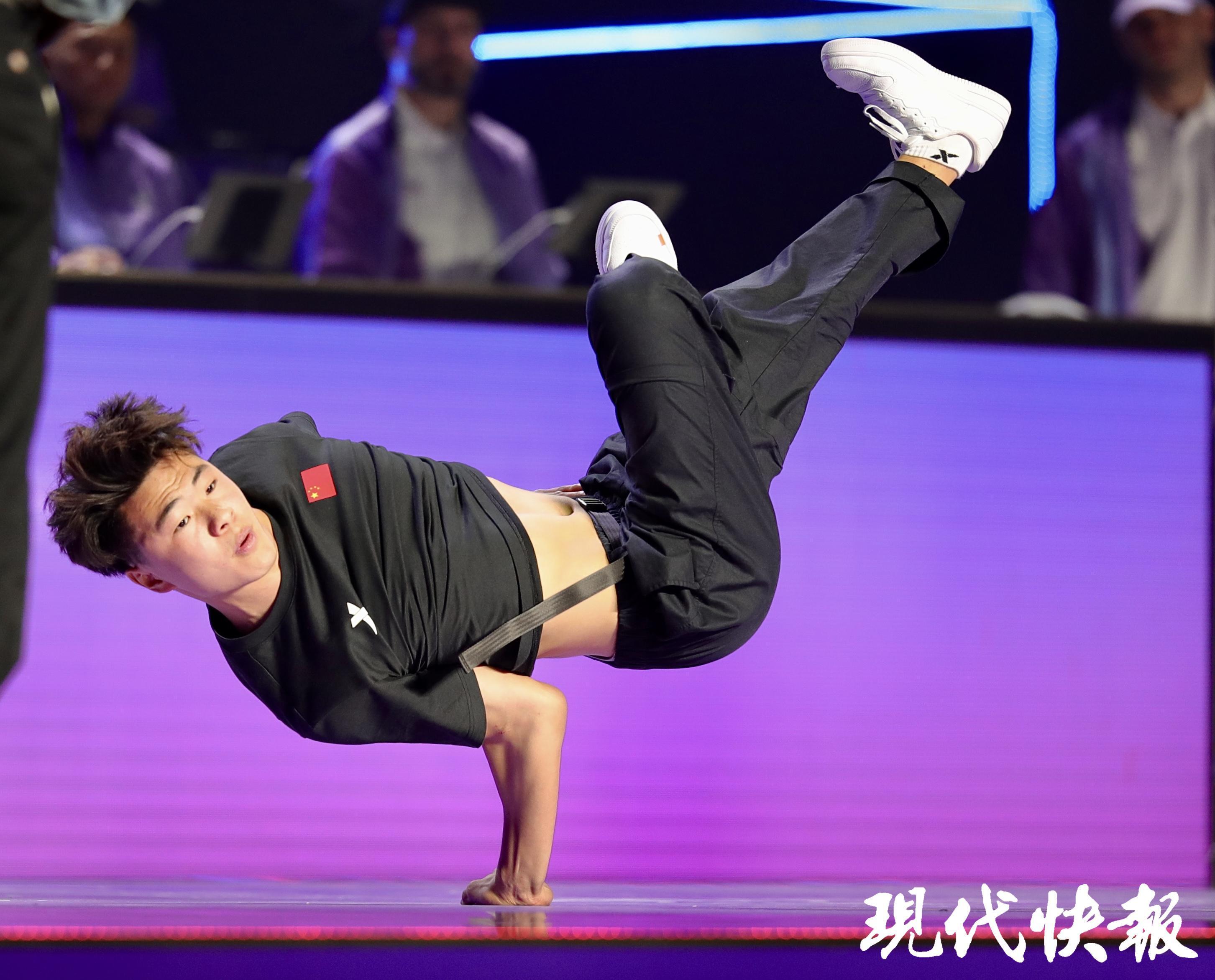 中欧体育app文脉华章｜奥运刮起“潮玩”风体育文化的年轻态表达(图5)